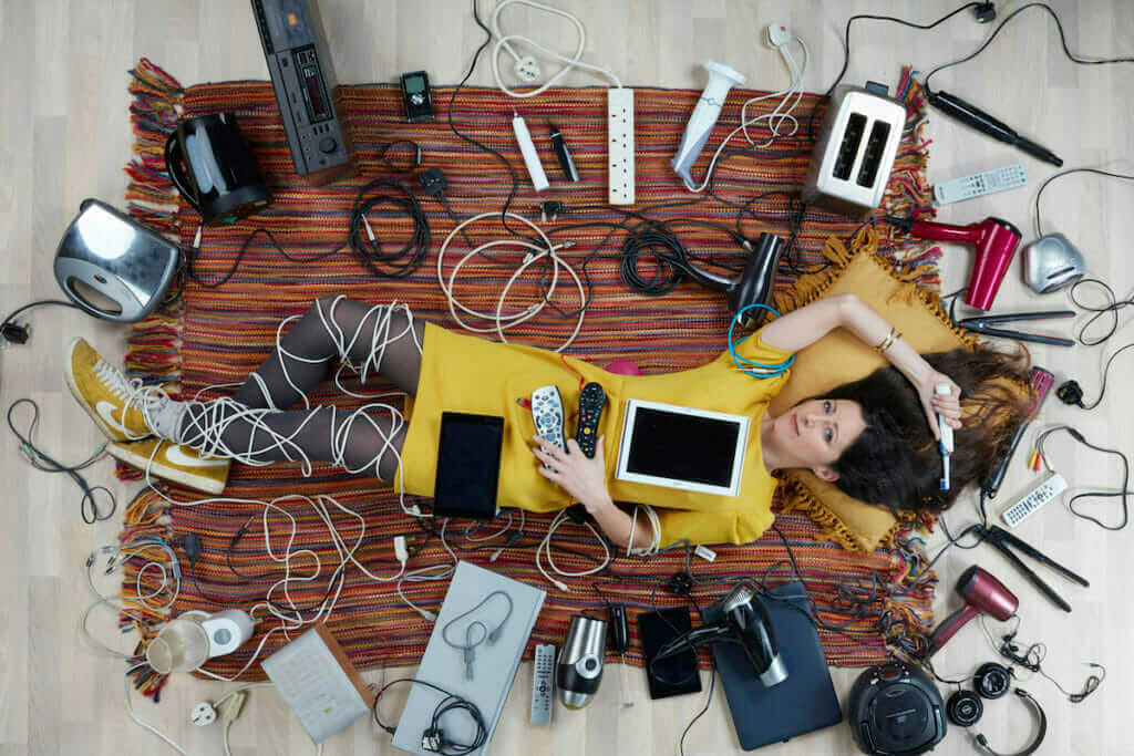 Natalie Fee with electricals photographed by Gregg Segal